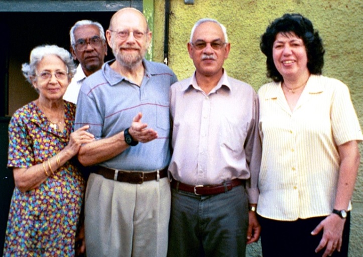 Dr. Katz poses with members of India's Jewish Community 