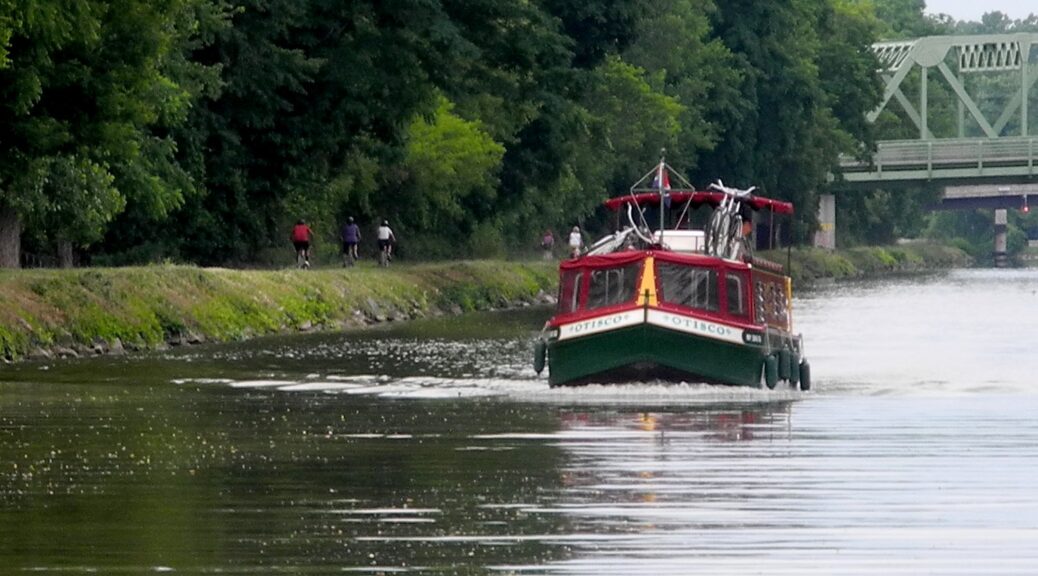 The Erie Canal, New York State © Karen Rubin/goingplacesfarandnear.com
